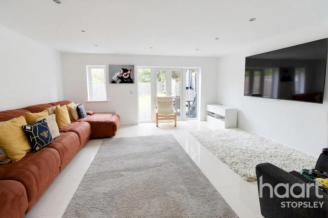 Woodfield Grove, Luton, LU2, photo 3