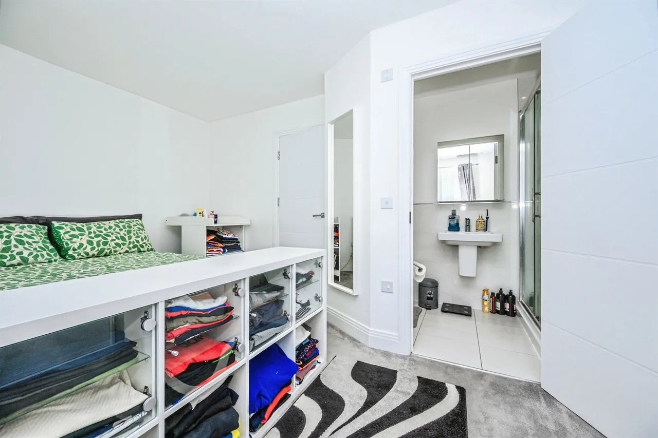 Fullers Avenue, Watford, WD25, photo 7