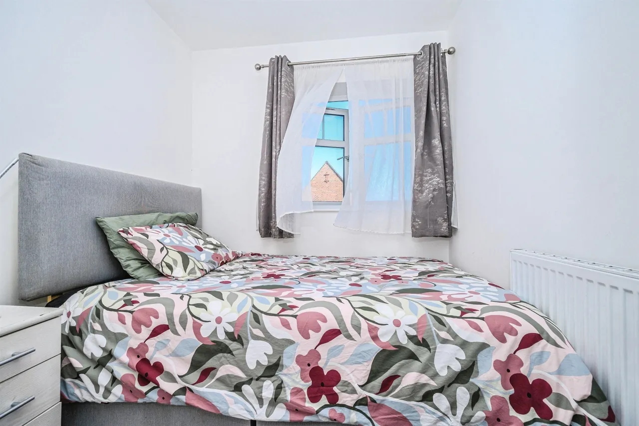 Fullers Avenue, Watford, WD25, photo 9