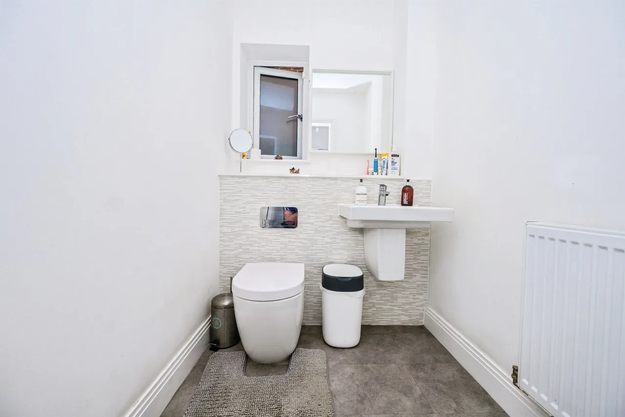 Fullers Avenue, Watford, WD25, photo 5