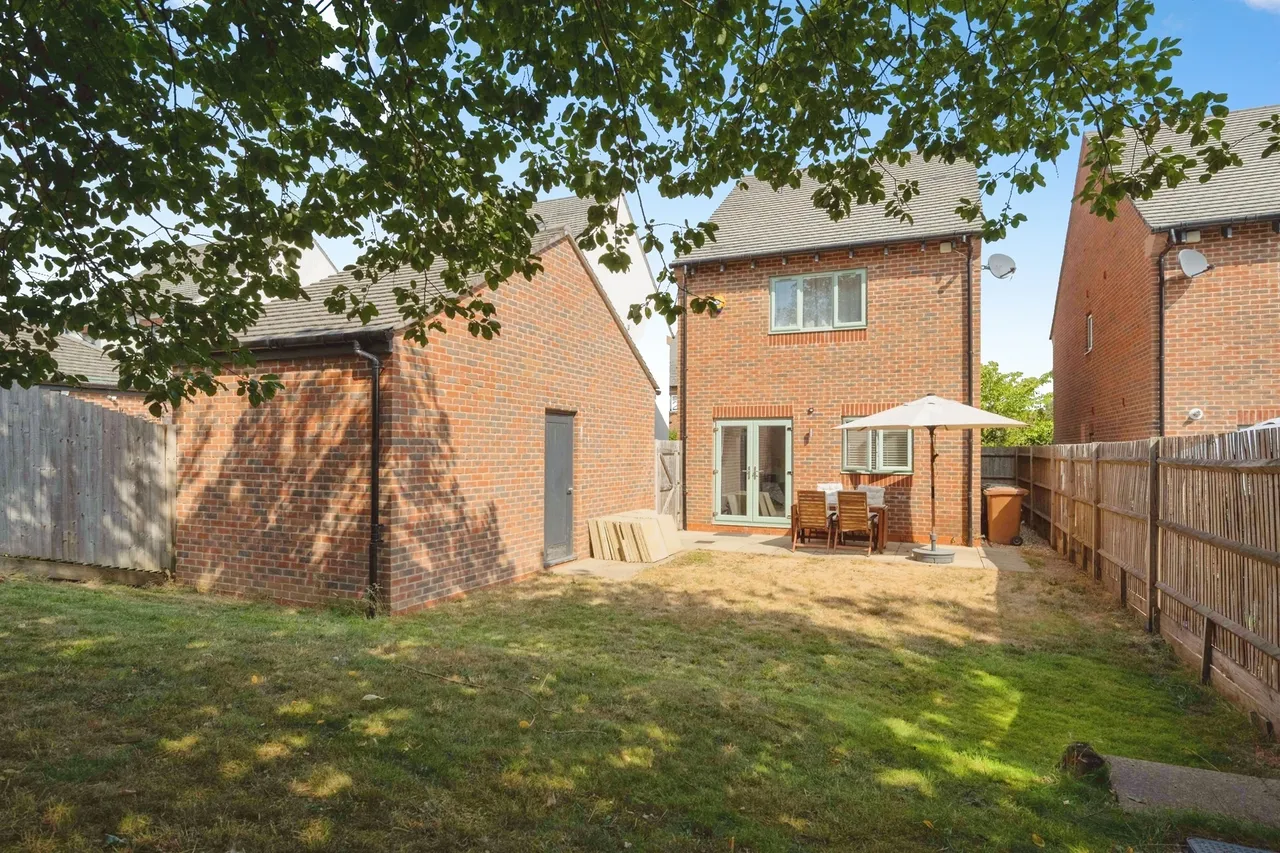 Fullers Avenue, Watford, WD25, photo 14