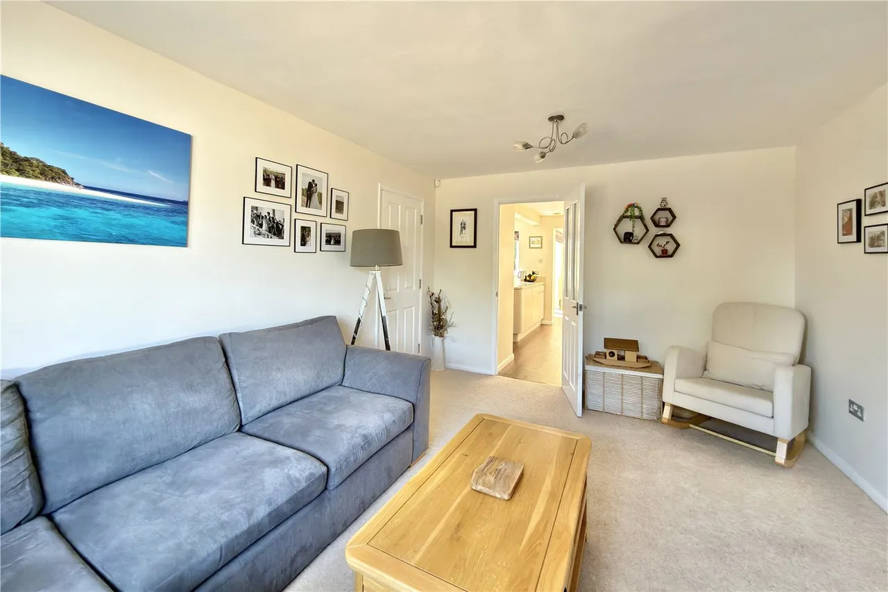 Crosby Close, Beaconsfield, HP9, photo 5