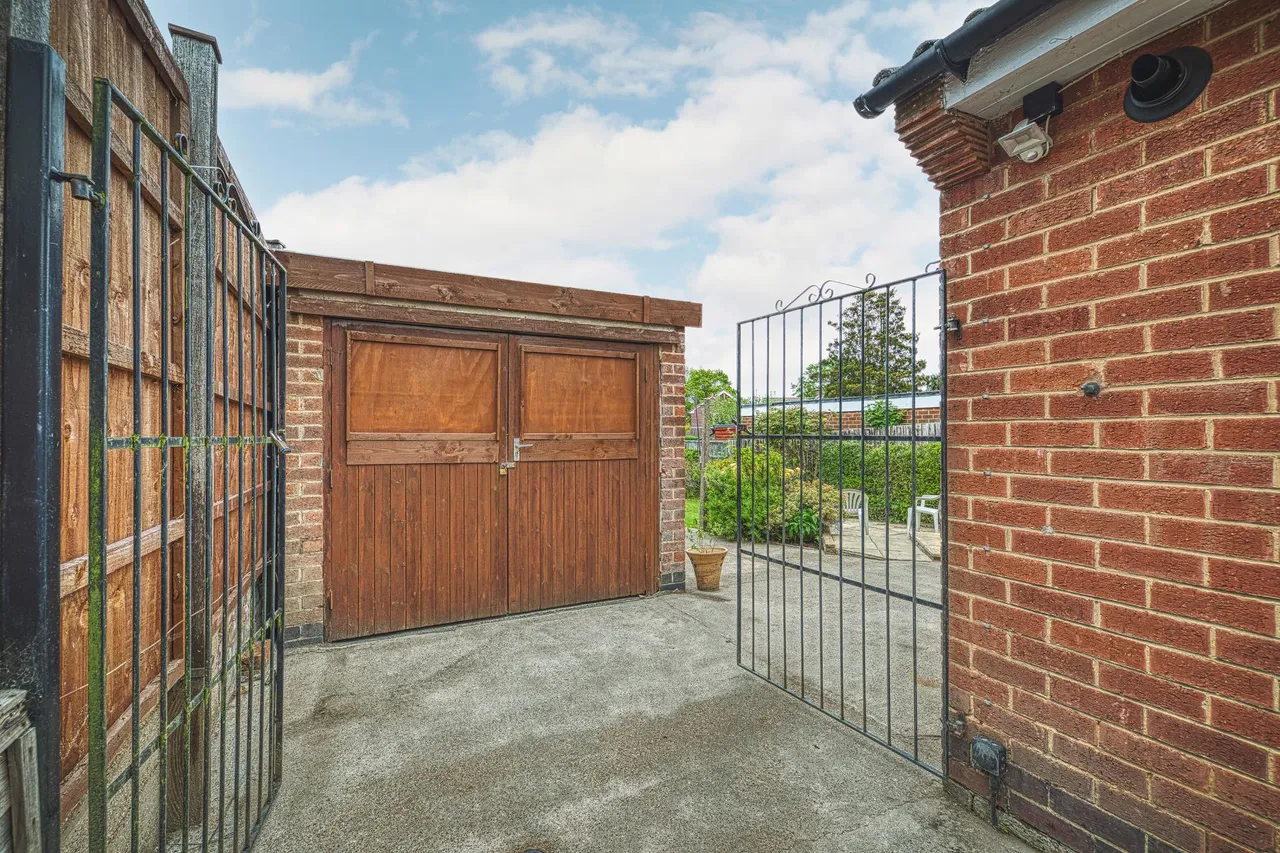 Field Rise, Littleover, DE23, photo 19