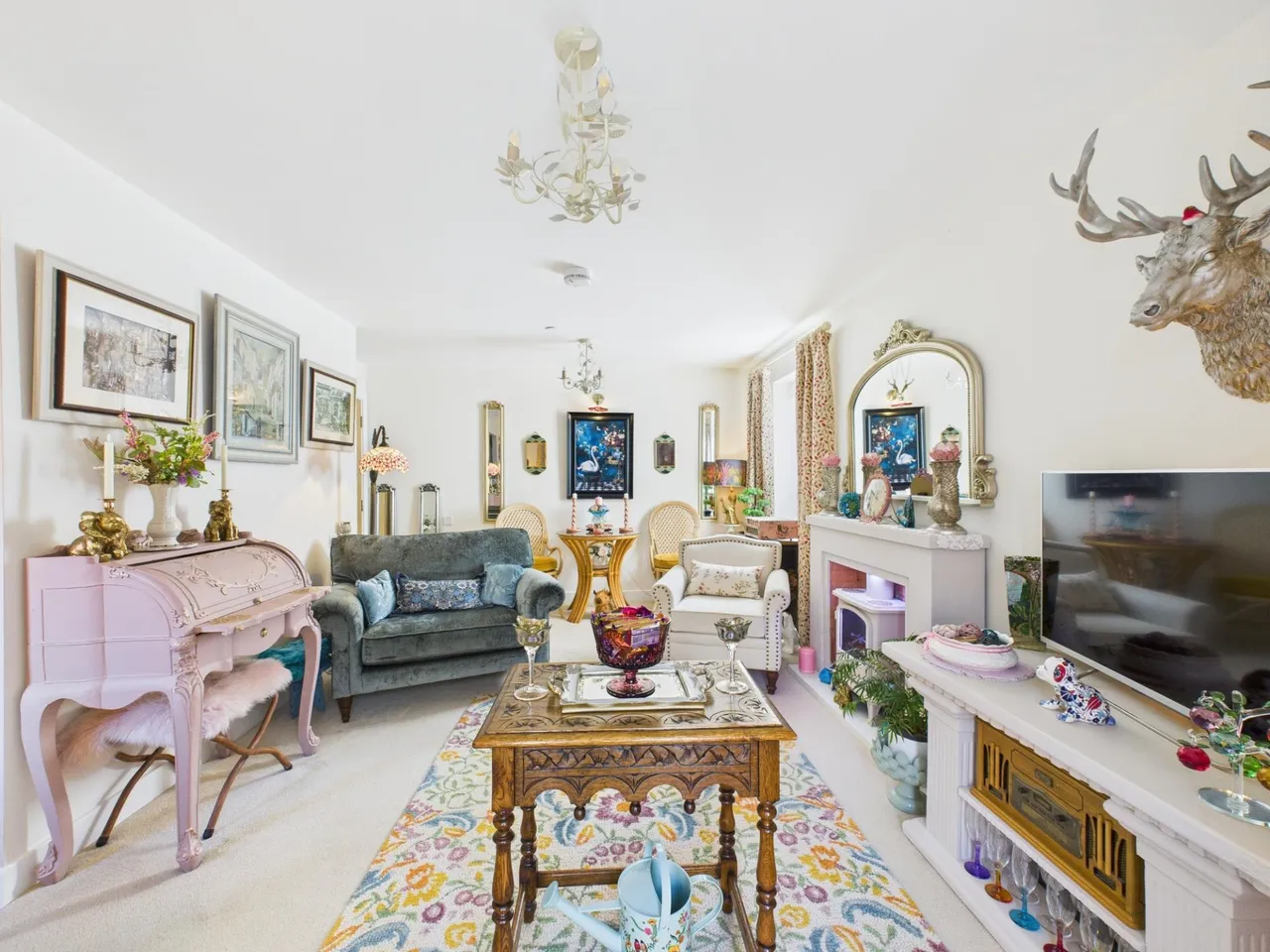 Elizabeth Coxhead Gardens, Hinckley, LE10, photo 4