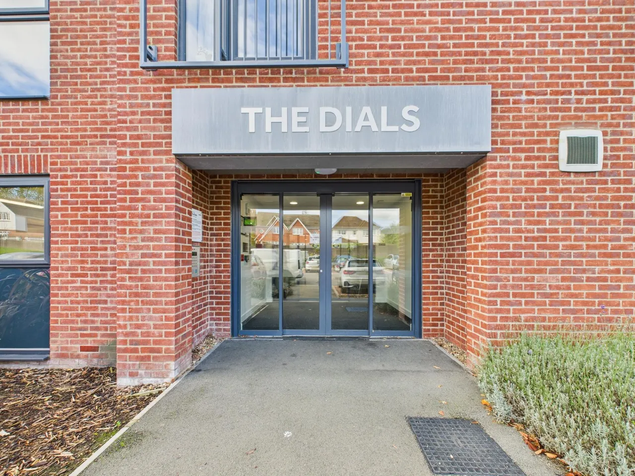 Elizabeth Coxhead Gardens, Hinckley, LE10, photo 12