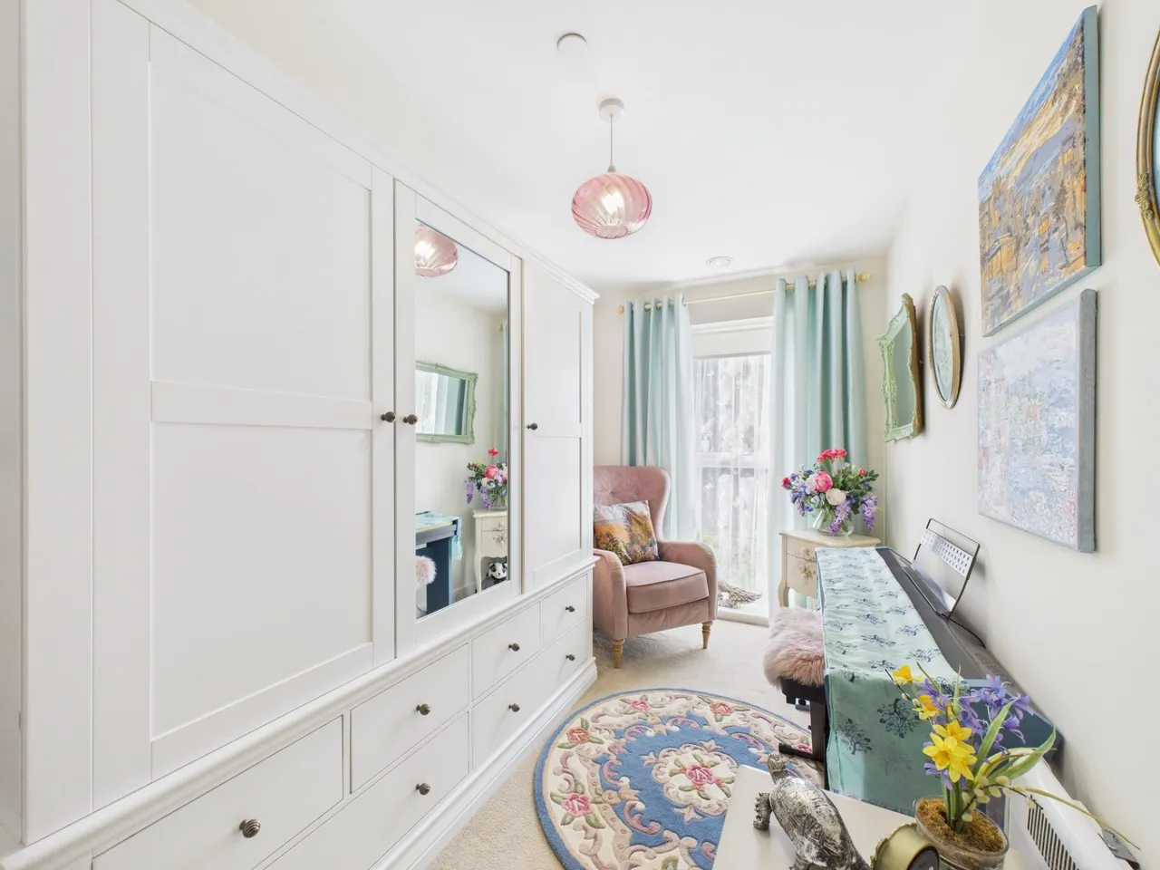 Elizabeth Coxhead Gardens, Hinckley, LE10, photo 8