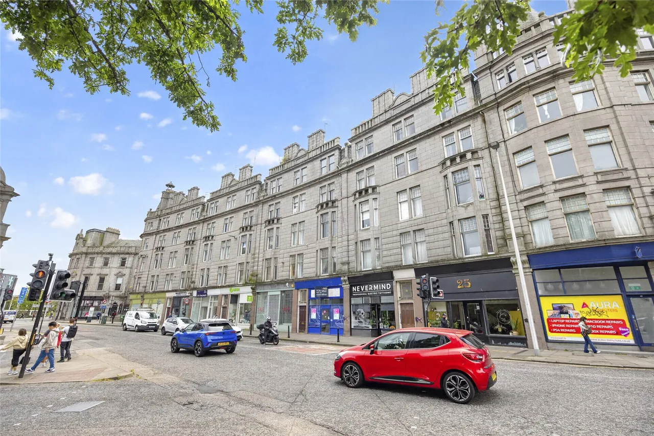 1 bed flat for sale, Rosemount Viaduct, Aberdeen, AB25