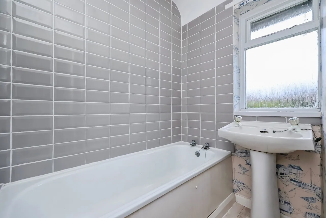 Hucknall Lane, Nottingham, Nottinghamshire, NG6, photo 8