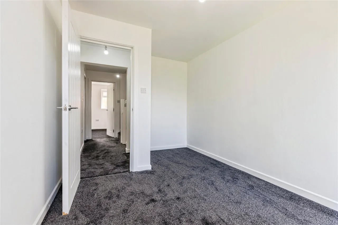 Netherhey Street, Oldham, OL8, photo 17