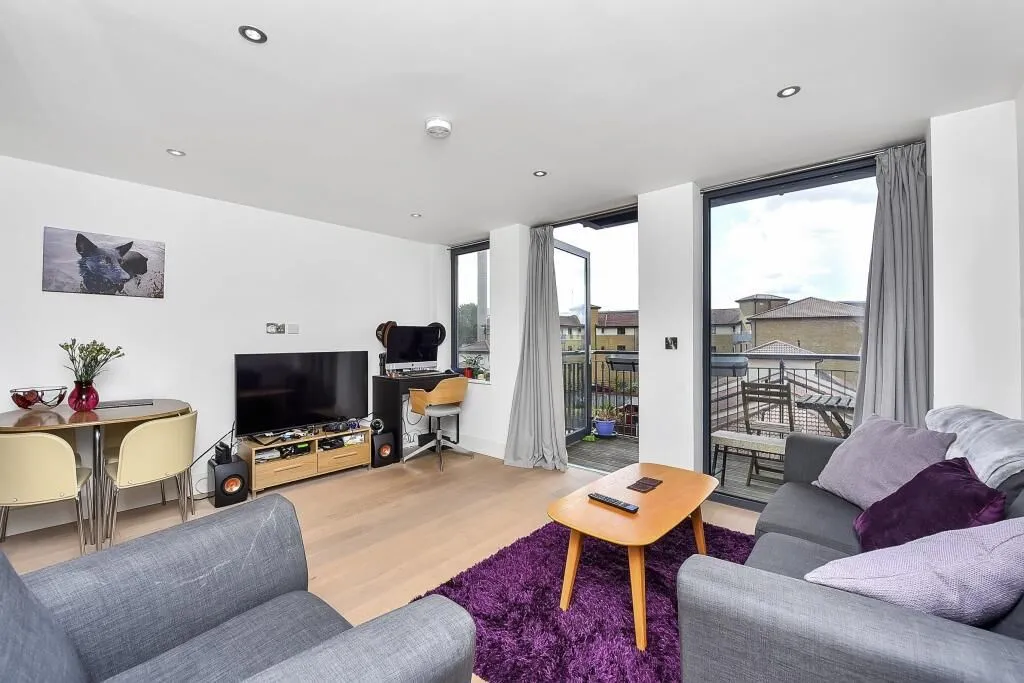 1 bed flat to rent, London, E3