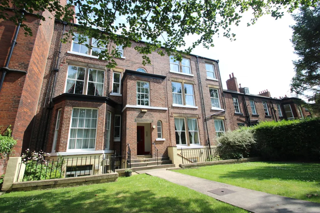 2 bed flat to rent, Clarendon Road, Leeds, LS2
