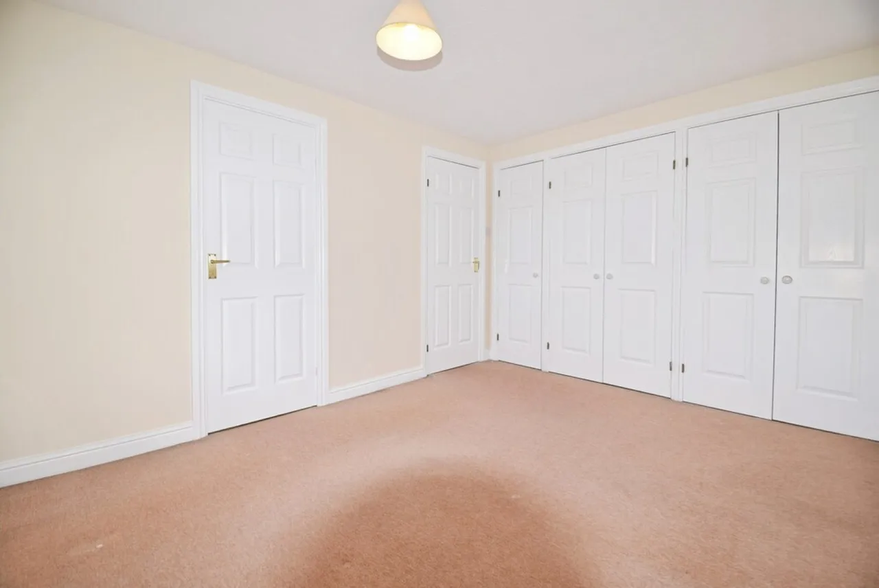 Eagle Gardens, Brickhill, MK41, photo 15