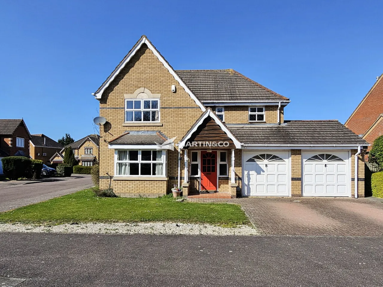 4 bed house to rent, Eagle Gardens, Brickhill, MK41