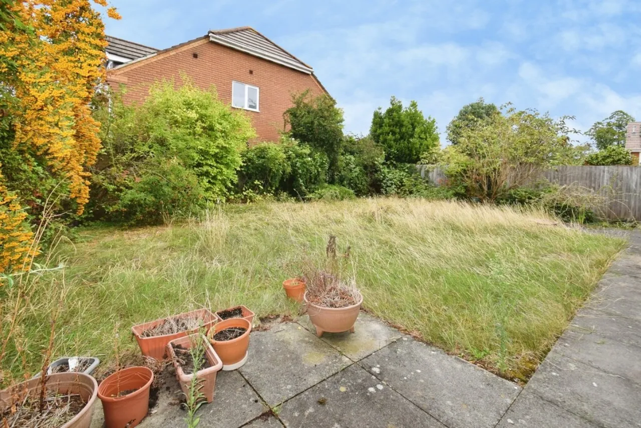 Eagle Gardens, Brickhill, MK41, photo 20