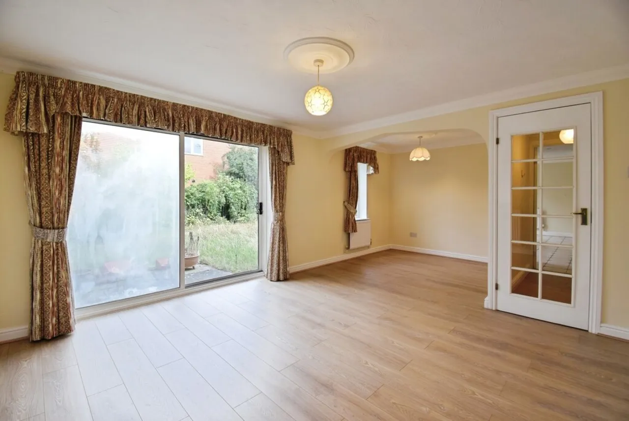 Eagle Gardens, Brickhill, MK41, photo 7