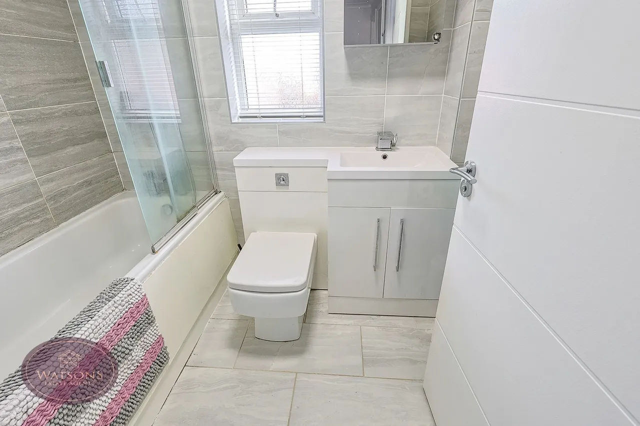 Eastwood, Nottingham, photo 14