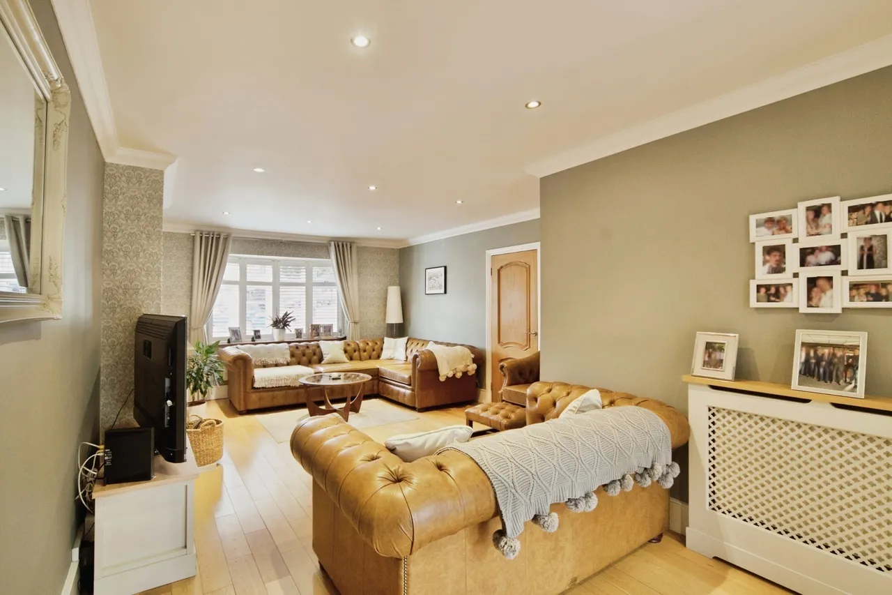 Havering Road, Romford, RM1, photo 8