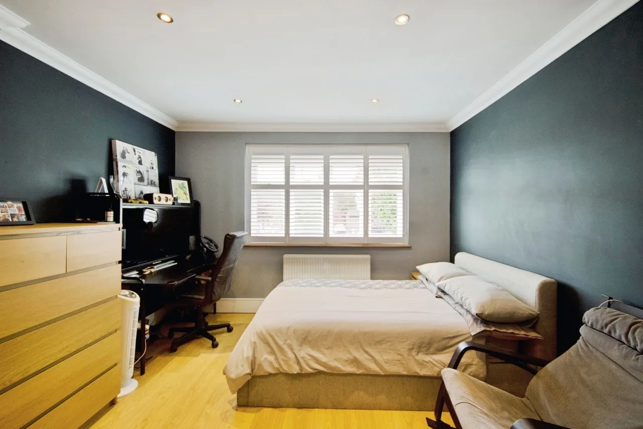 Havering Road, Romford, RM1, photo 12