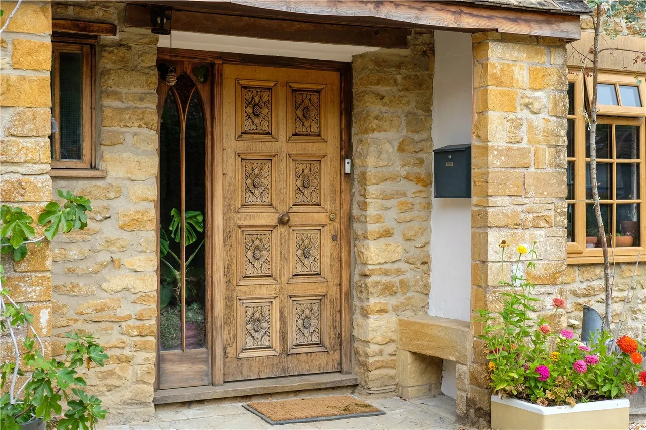 Middle Ridge Lane, Corton Denham, DT9, photo 21
