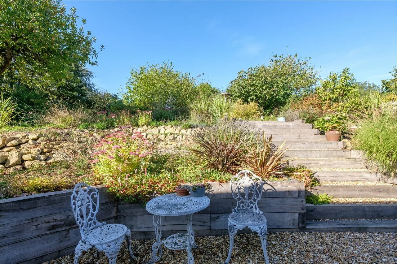 Middle Ridge Lane, Corton Denham, DT9, photo 17