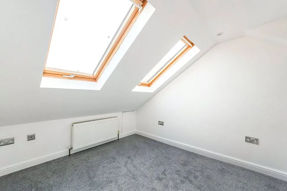 St. Georges Court, Fareham, Hampshire, PO16, photo 2
