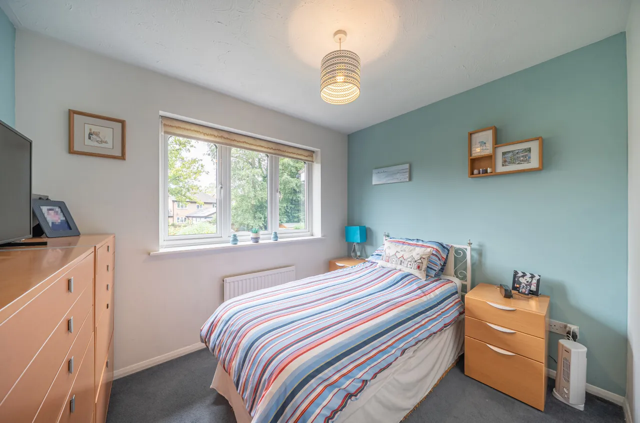 Rubus Close, West End, Woking, Surrey, GU24 9XD, photo 7