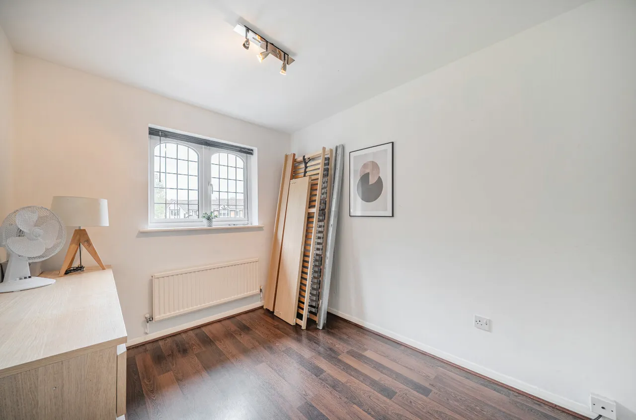 Rubus Close, West End, Woking, Surrey, GU24 9XD, photo 8