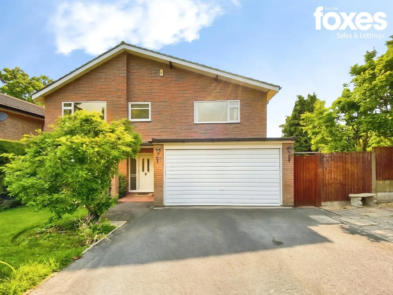 Heath Close, Colehill, Wimborne, Dorset, BH21 2LP, photo 2