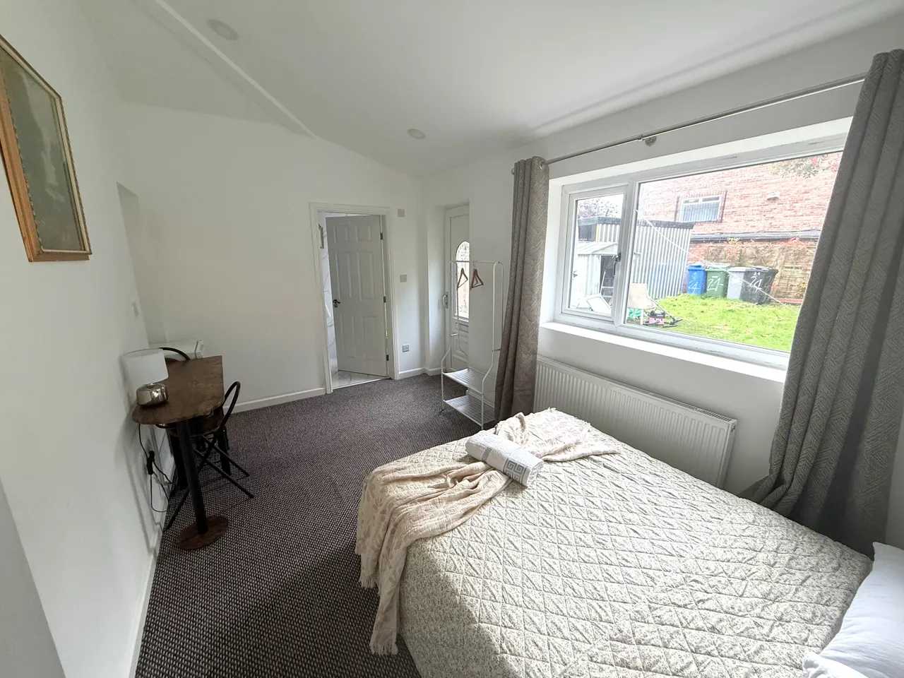 Bollin Drive, WA14, photo 4