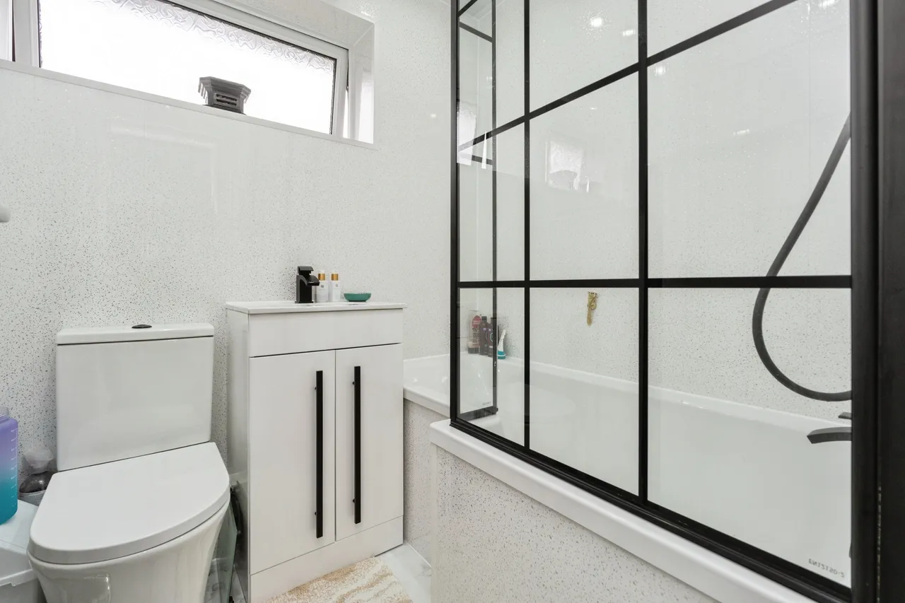 Quakerfields, Westhoughton, BL5, photo 5