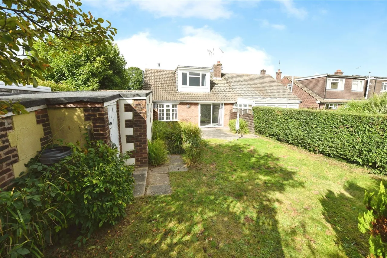 Victors Crescent, Hutton, Brentwood, Essex, CM13, photo 6
