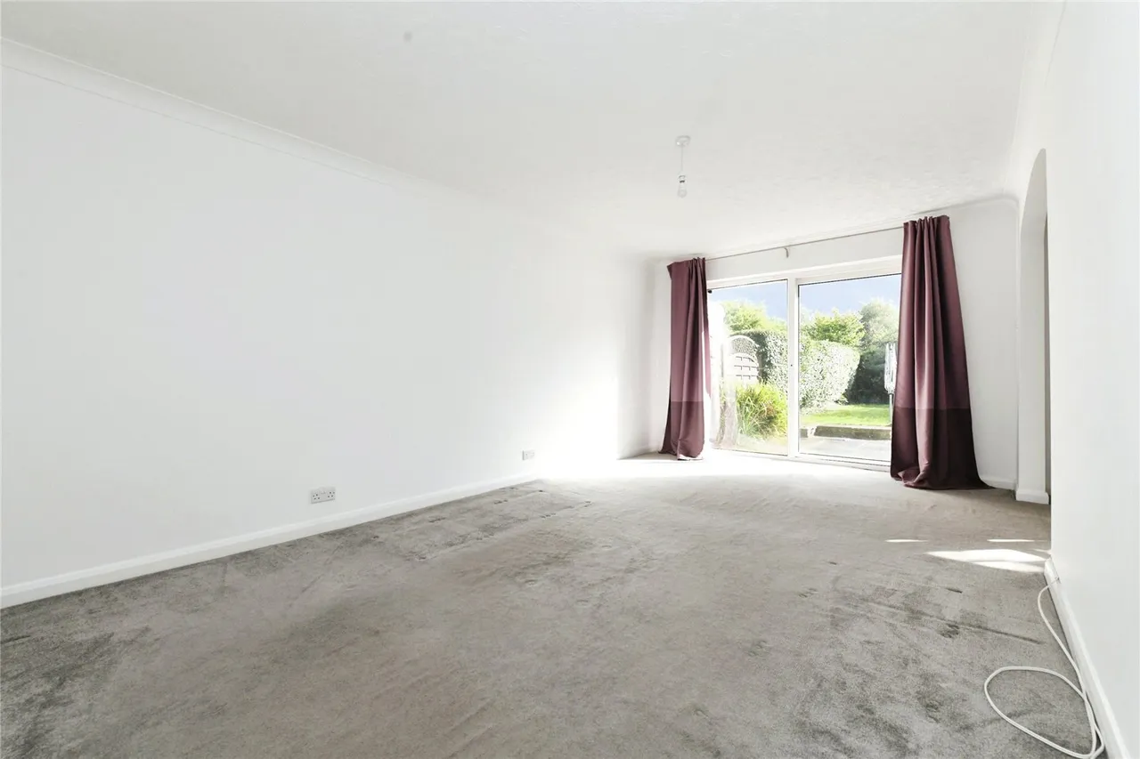 Victors Crescent, Hutton, Brentwood, Essex, CM13, photo 8