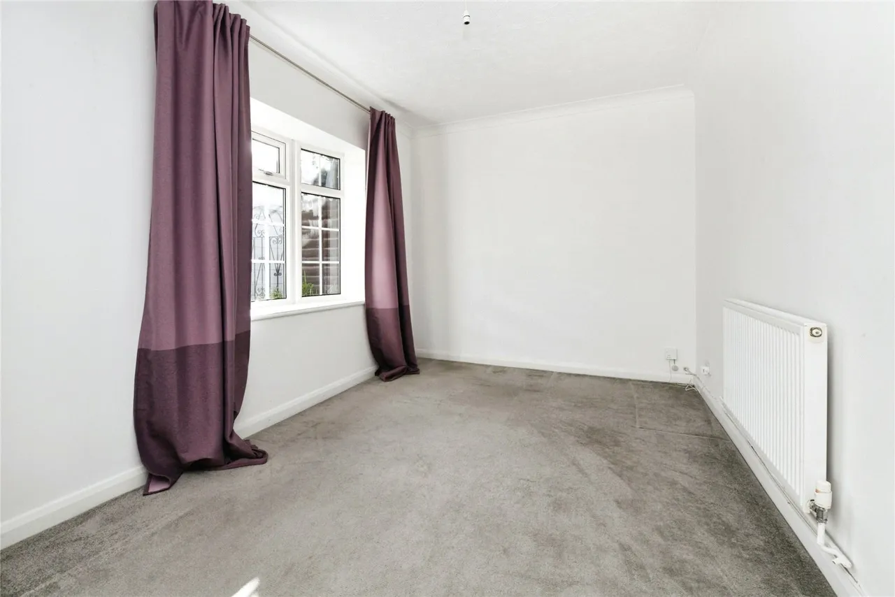 Victors Crescent, Hutton, Brentwood, Essex, CM13, photo 10