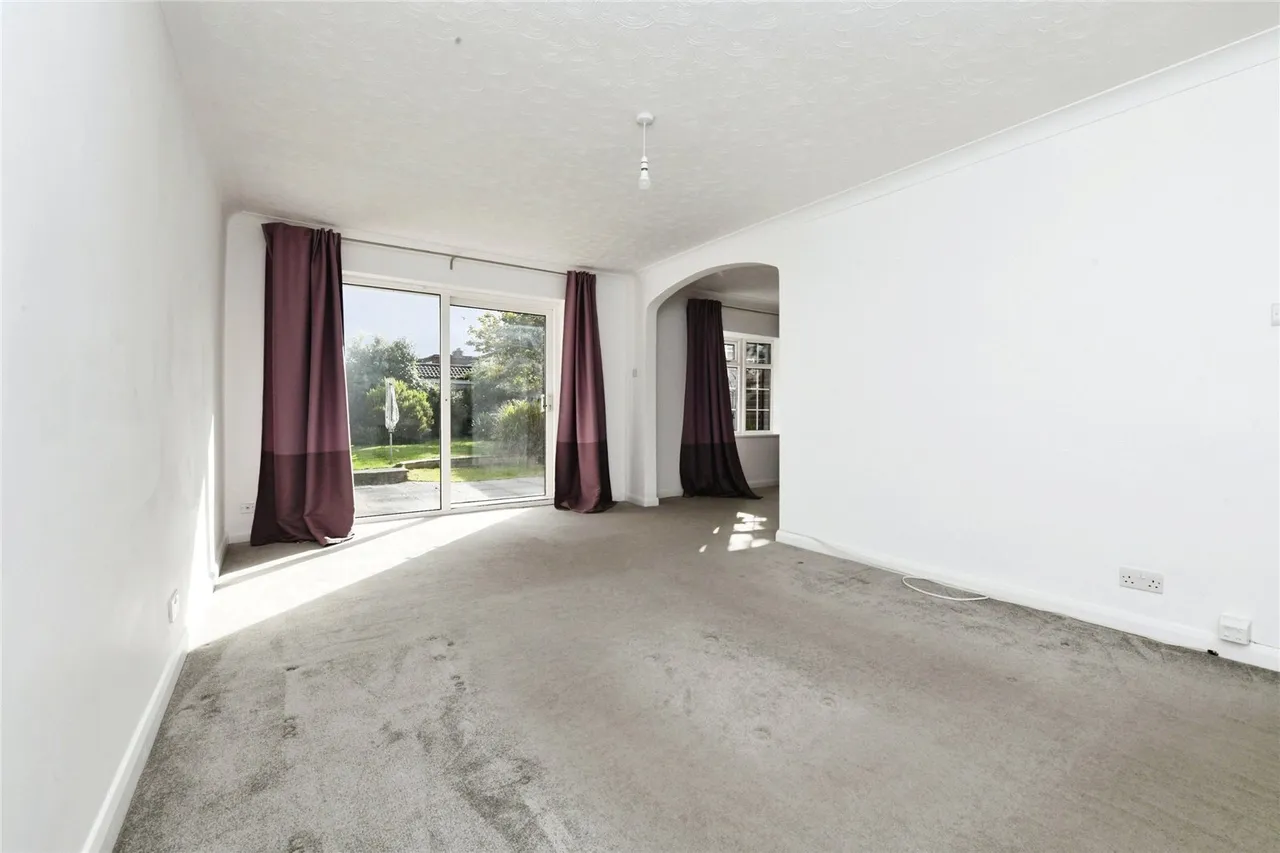 Victors Crescent, Hutton, Brentwood, Essex, CM13, photo 12