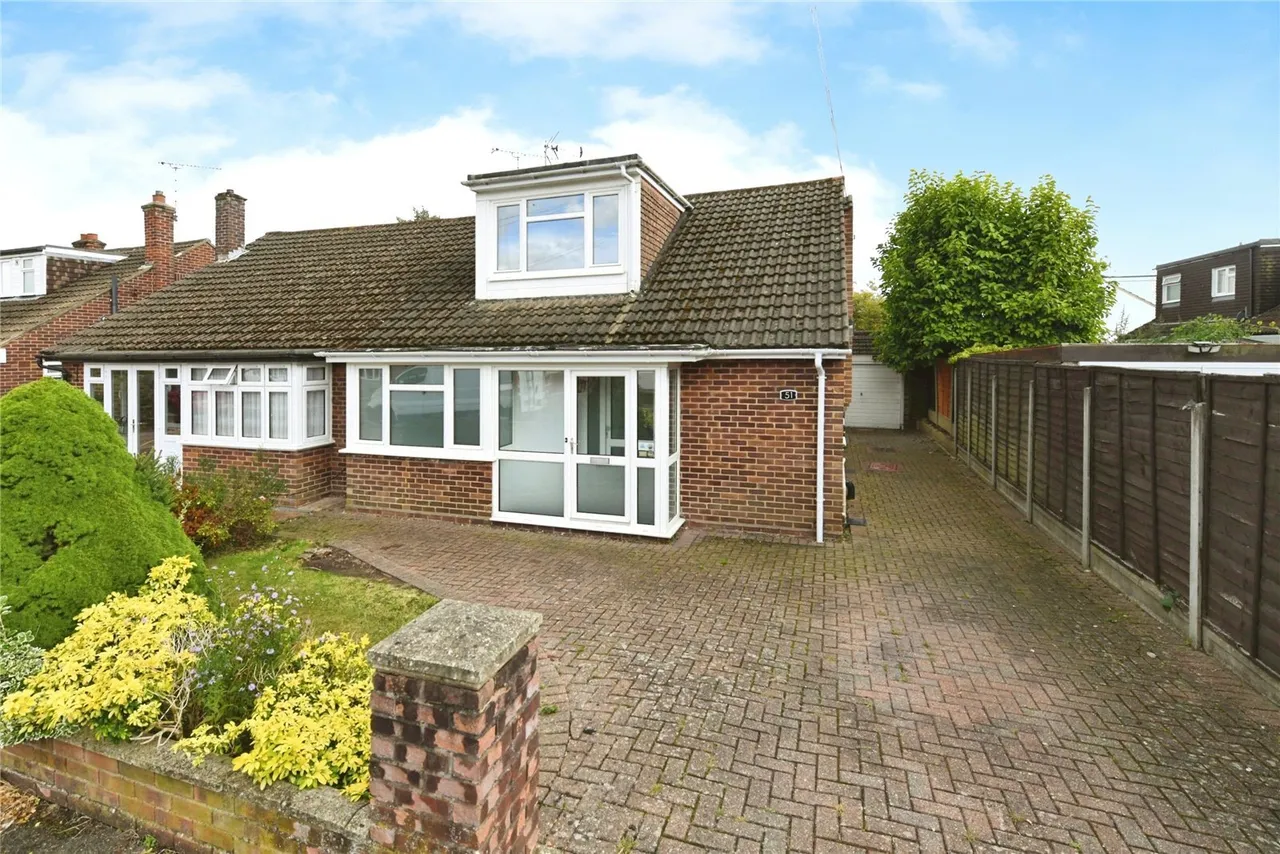 Victors Crescent, Hutton, Brentwood, Essex, CM13, photo 16