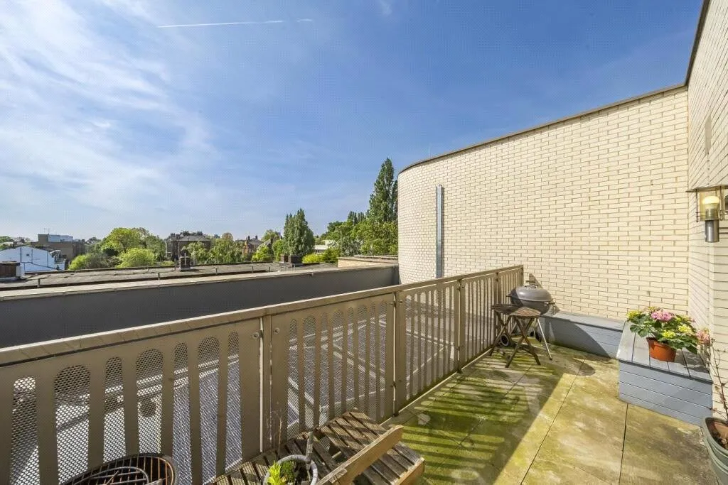Huxley House, 32 Lawn Road, London, NW3, photo 5
