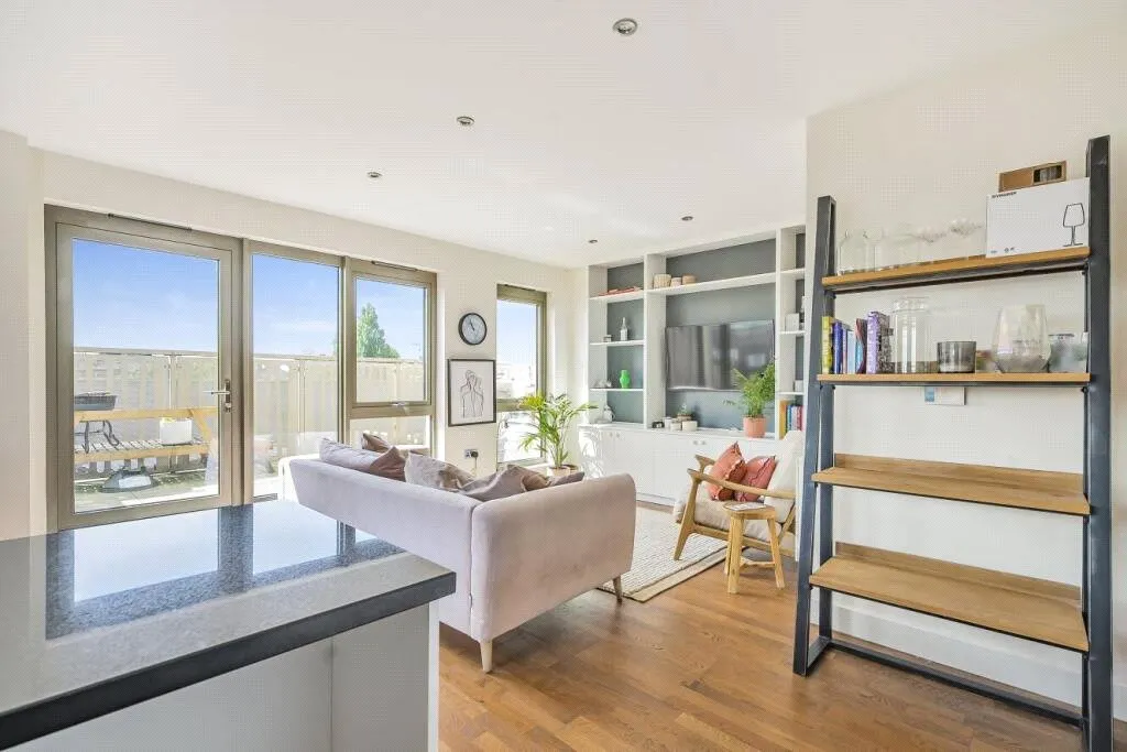 Huxley House, 32 Lawn Road, London, NW3, photo 2