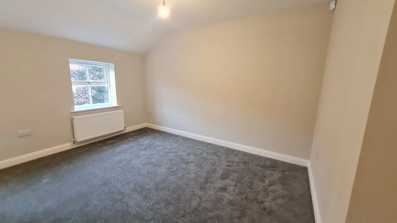 Cheapside, Wakefield, WF1, photo 5