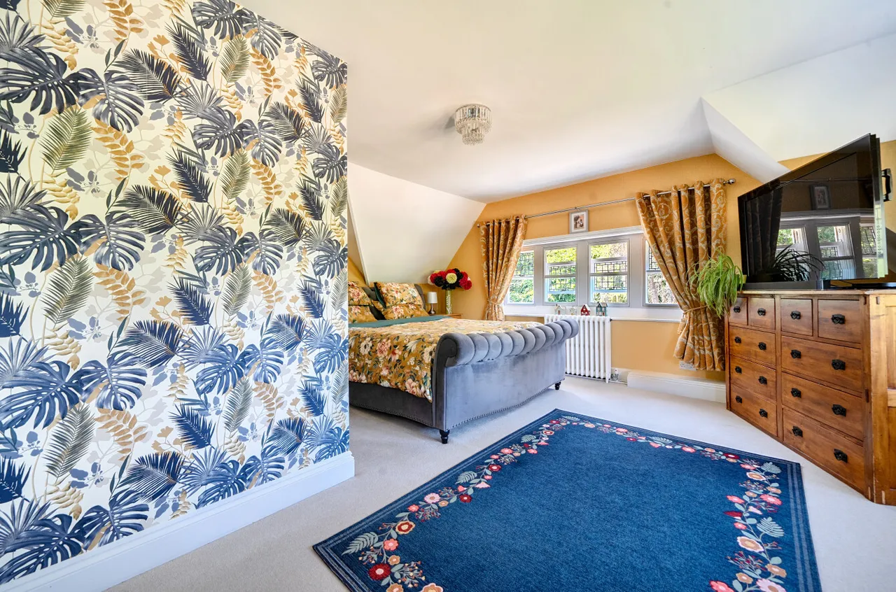 Church Road, Farley Hill, Reading, Berkshire, RG7 1UD, photo 7