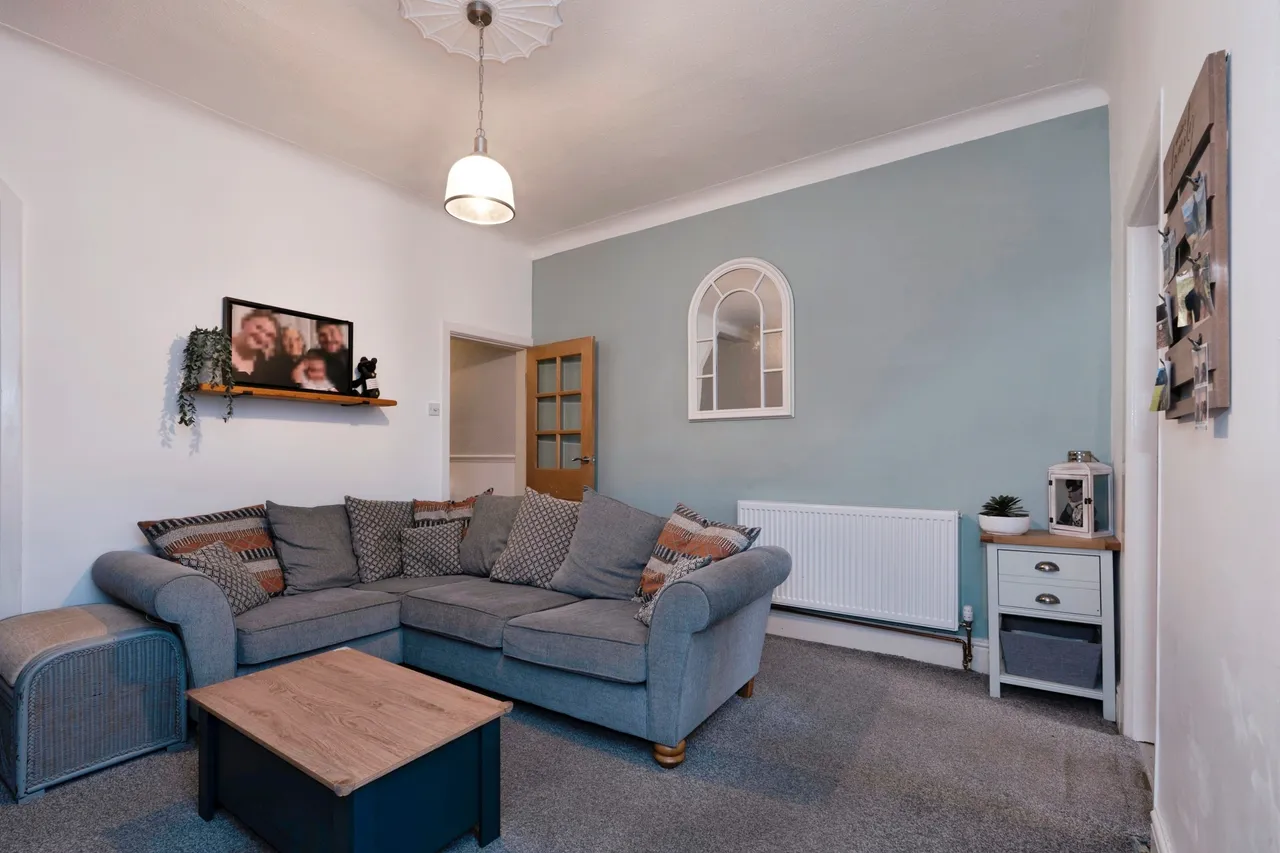 Carus Avenue, Darwen, BB3, photo 5