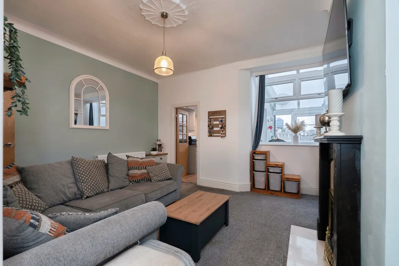 Carus Avenue, Darwen, BB3, photo 4