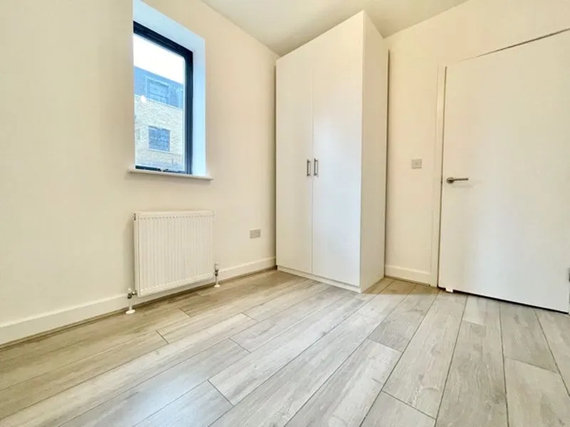 Watney Street, London E1 2QE, photo 10