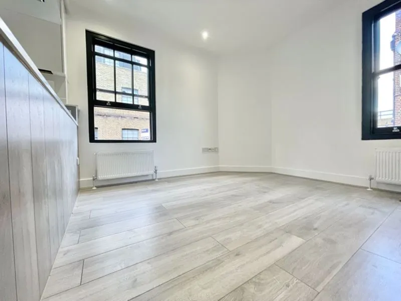Watney Street, London E1 2QE, photo 8