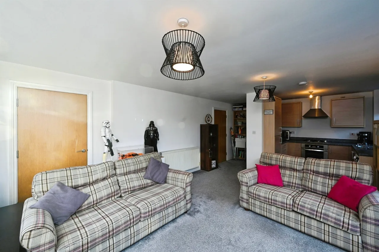 Crossley Street, Ripley, DE5, photo 4