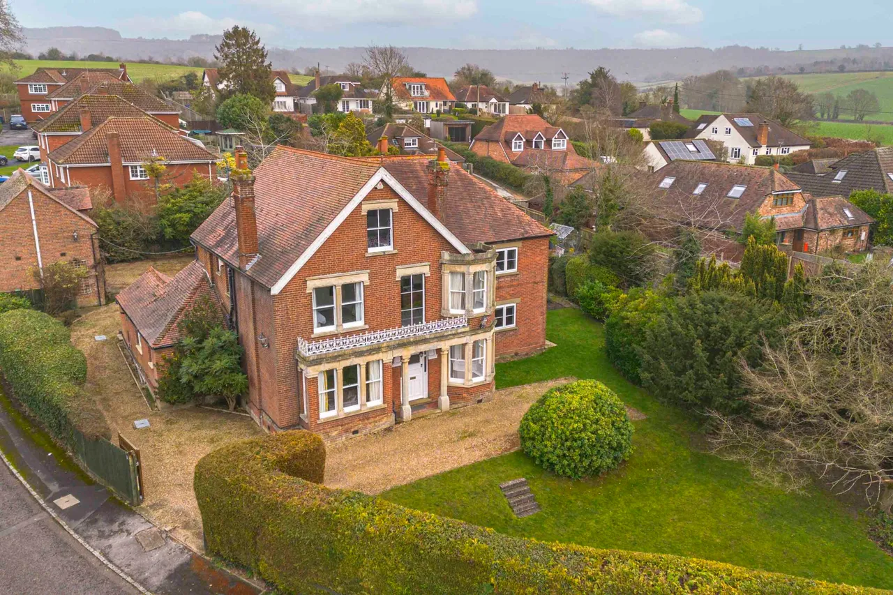 Windmill Hill, Princes Risborough, HP27, photo 2