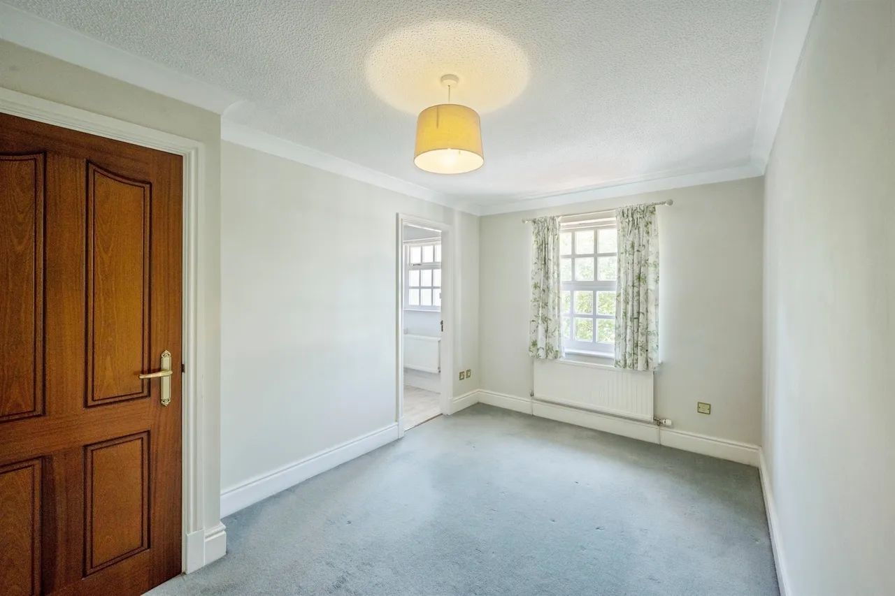 Bedford Court, Bawtry, Doncaster, photo 6