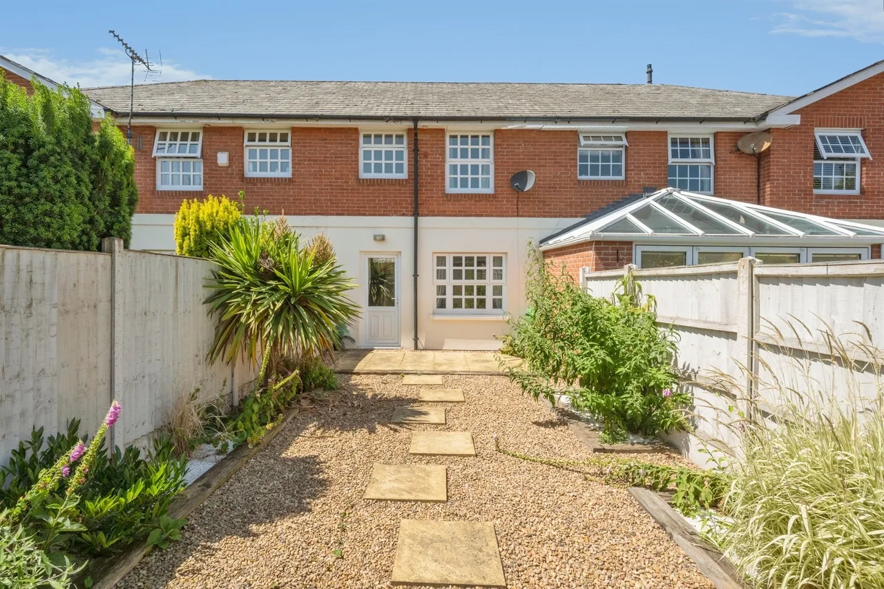 Bedford Court, Bawtry, Doncaster, photo 10