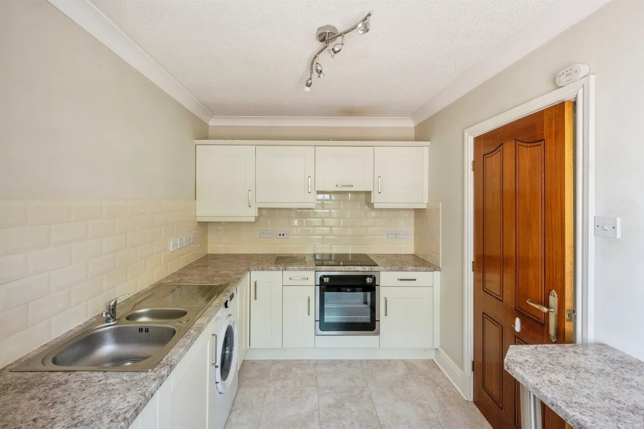 Bedford Court, Bawtry, Doncaster, photo 4