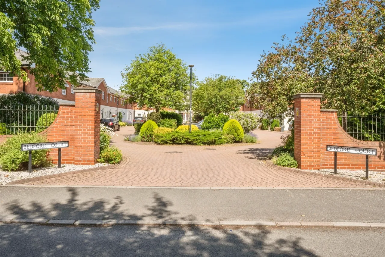 Bedford Court, Bawtry, Doncaster, photo 12