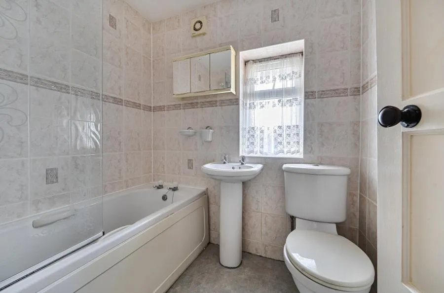 Manor Road, Emsworth, PO10, photo 10